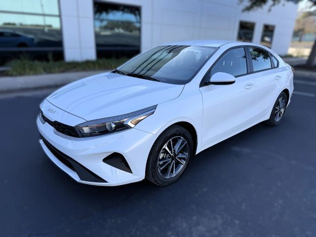 more details - kia forte