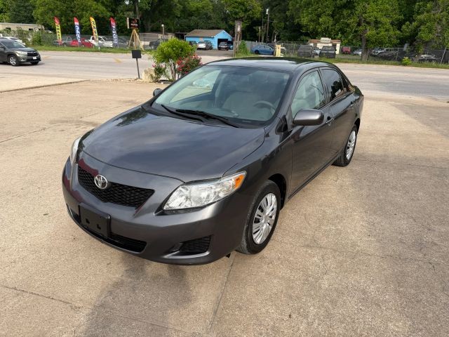 Toyota Corolla Vehicle Full-screen Gallery Image 02