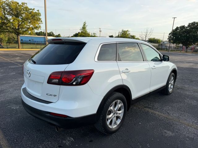 Mazda CX-9 Vehicle Full-screen Gallery Image 03