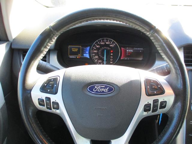 Ford Edge Vehicle Image 14