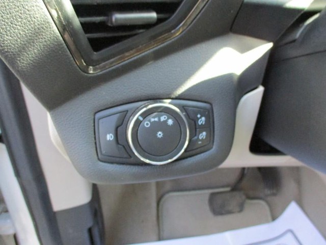 Ford Escape Vehicle Image 10