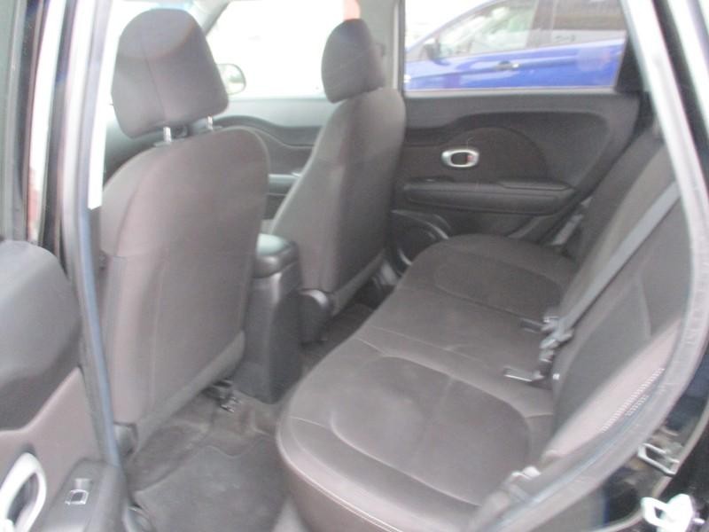 Kia Soul Vehicle Image 06