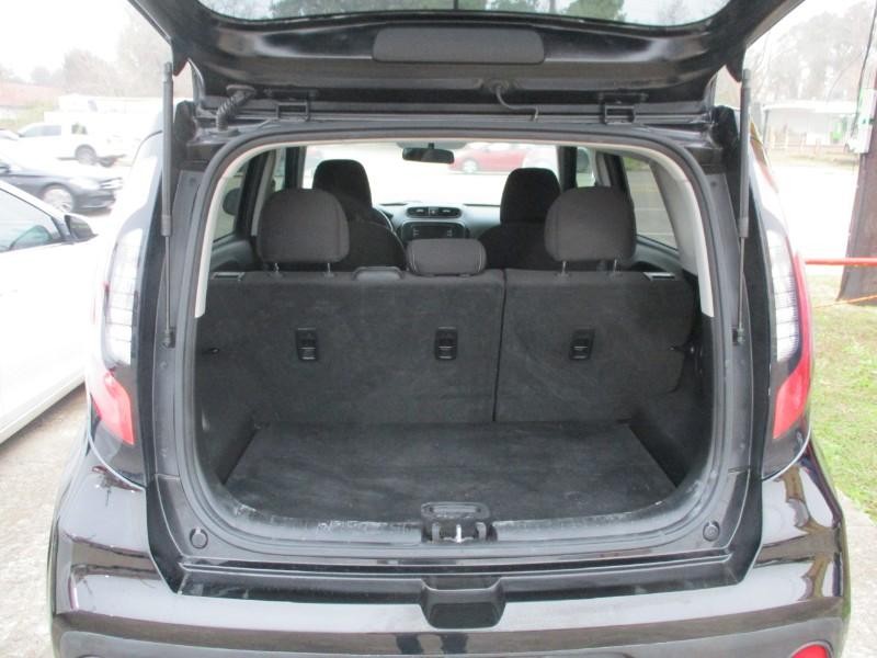 Kia Soul Vehicle Image 07