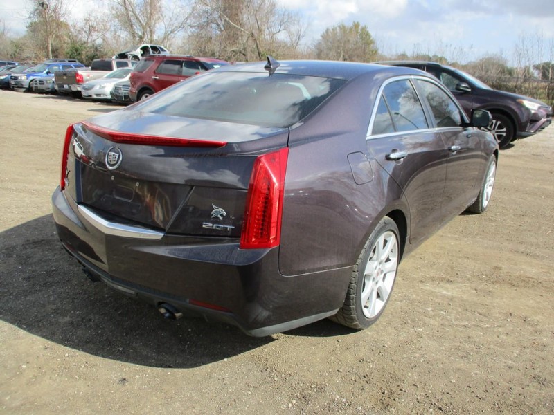Cadillac ATS Vehicle Image 05