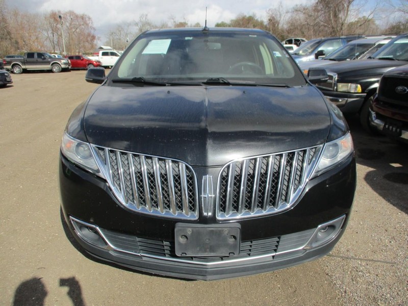 Lincoln MKX Vehicle Image 02