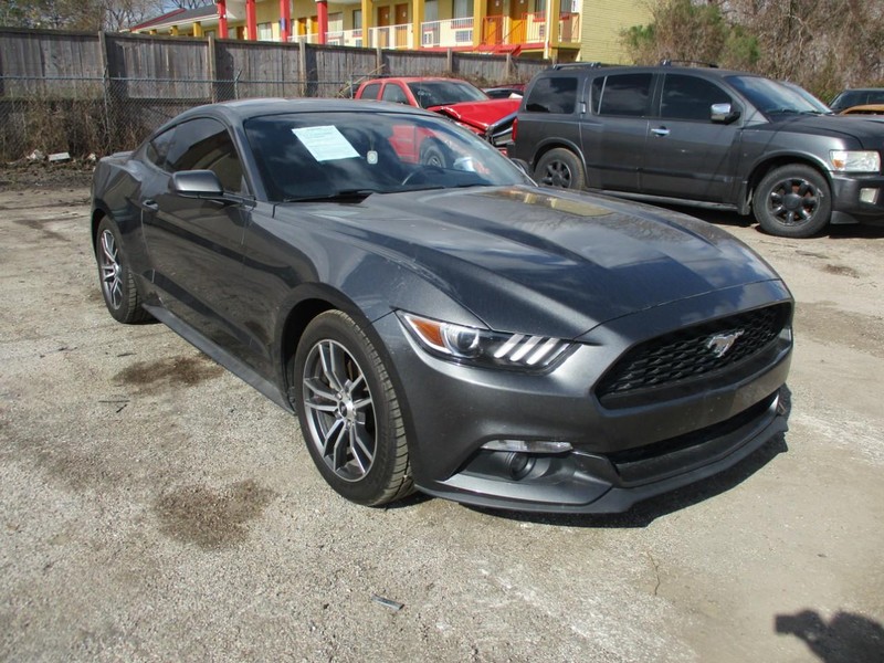 Ford Mustang Vehicle Image 04