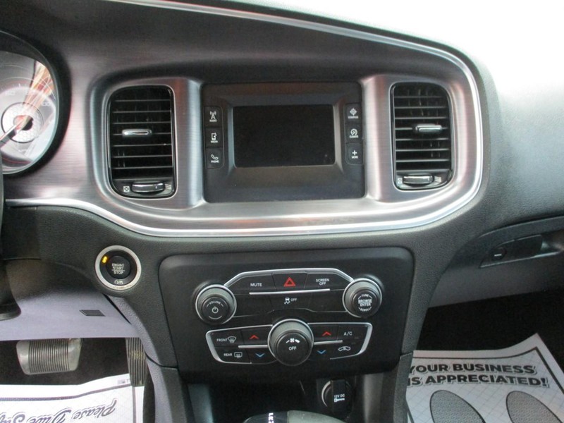 Dodge Charger Vehicle Image 11