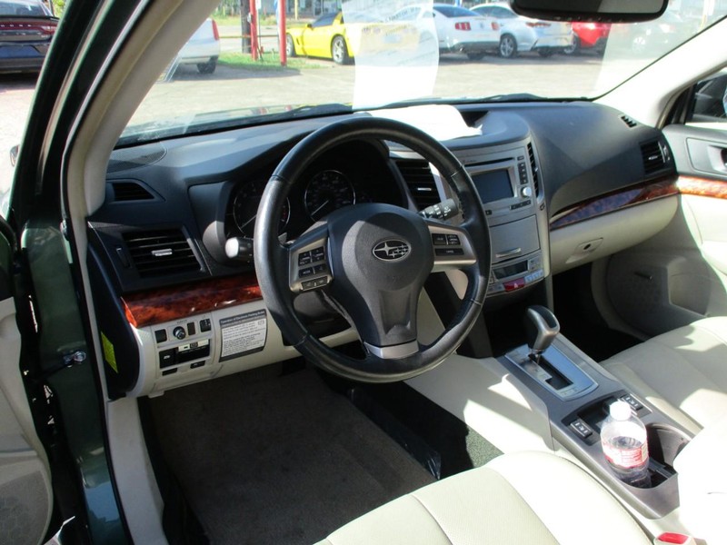 Subaru Outback Vehicle Image 07