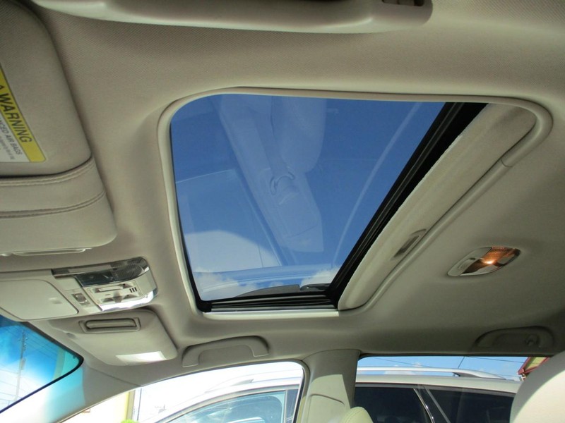 Subaru Outback Vehicle Image 11