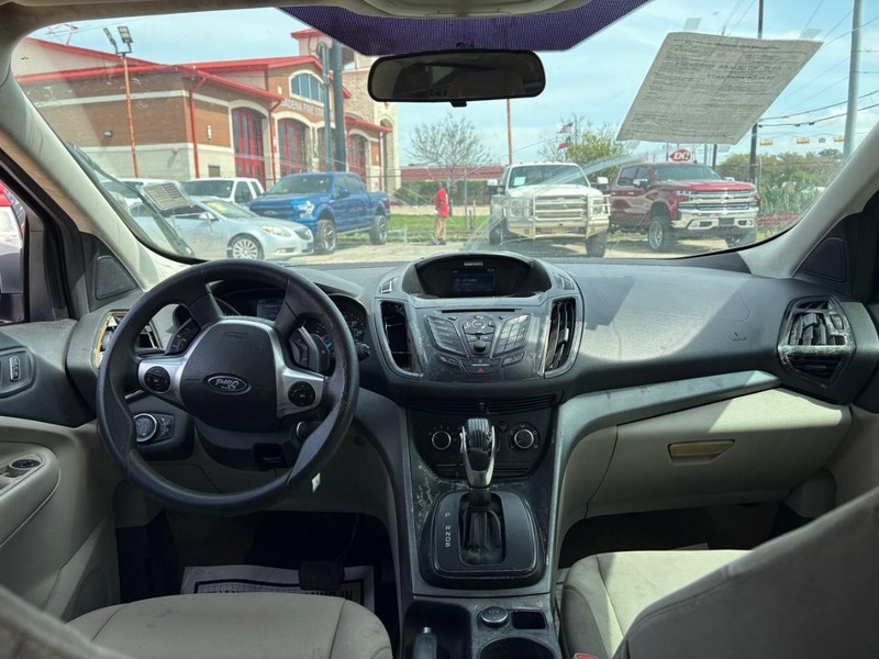 Ford Escape Vehicle Image 05