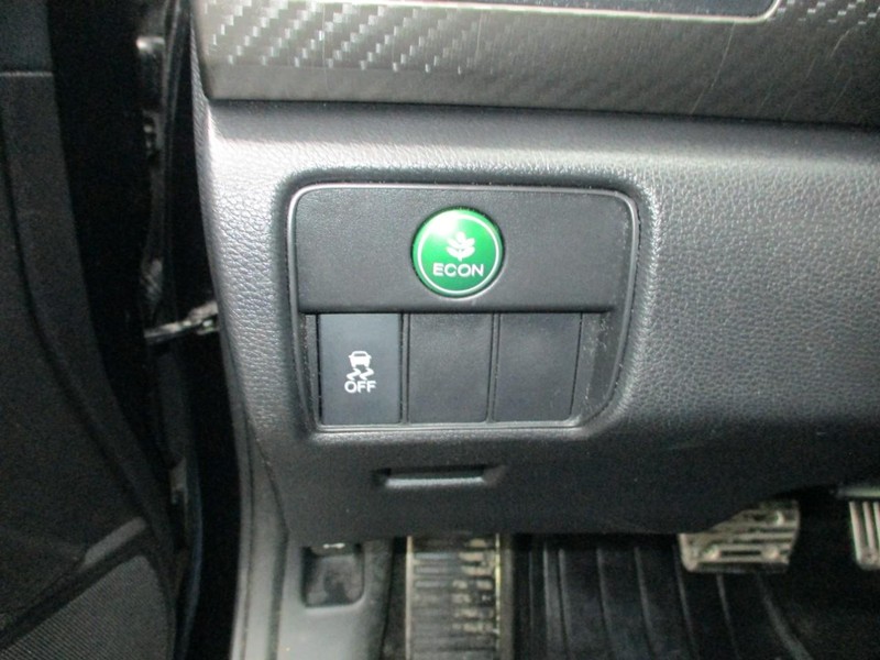 Honda Accord Sedan Vehicle Image 09