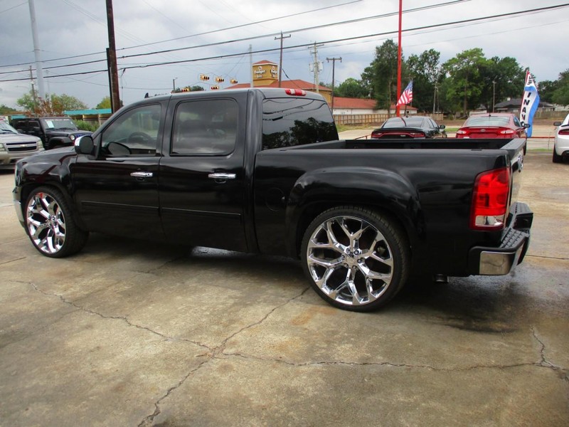 GMC Sierra 1500 Vehicle Image 05