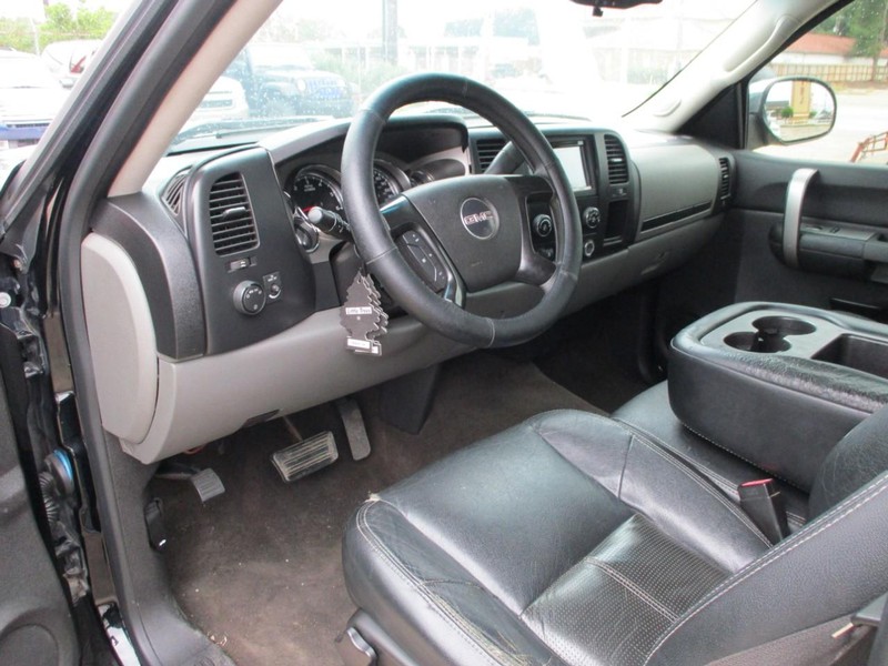 GMC Sierra 1500 Vehicle Image 08