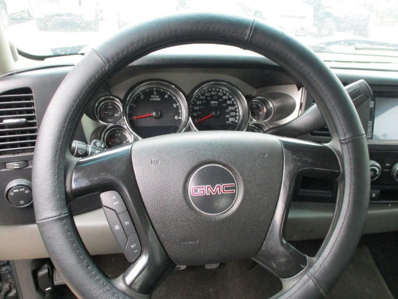 GMC Sierra 1500 Vehicle Image 13