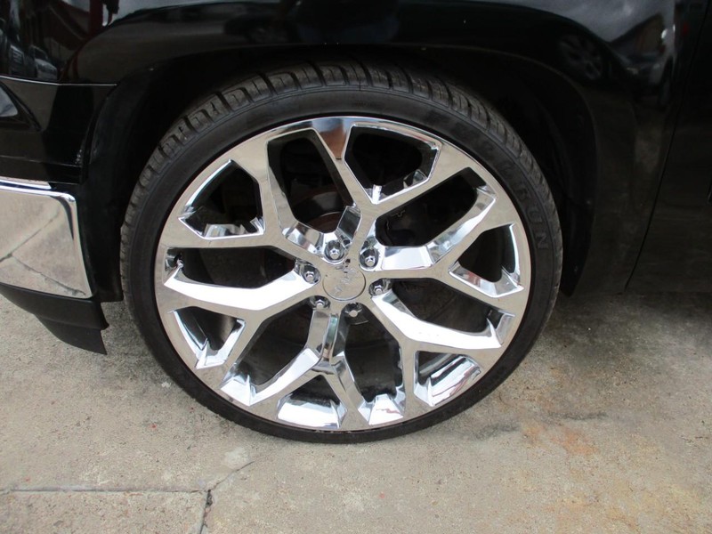 GMC Sierra 1500 Vehicle Image 14