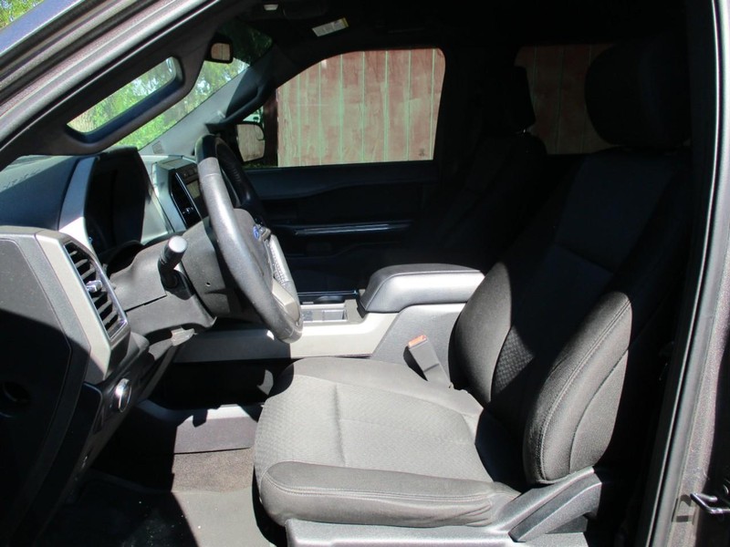 Ford Expedition Vehicle Image 09