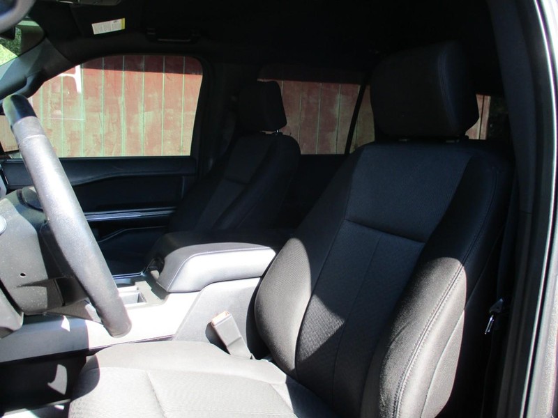 Ford Expedition Vehicle Image 10
