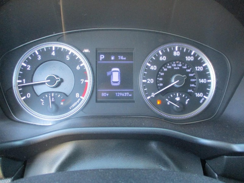 Hyundai Santa Fe Vehicle Image 20