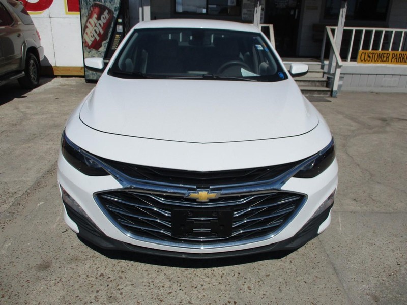 Chevrolet Malibu Vehicle Image 03