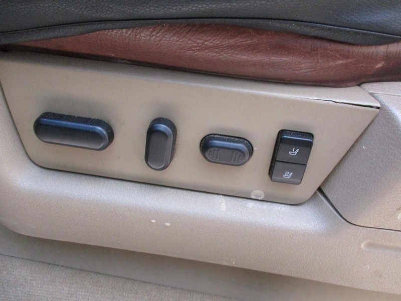 Ford F-150 Vehicle Image 09
