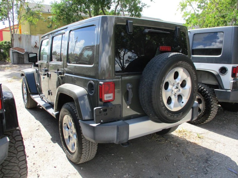 Jeep Wrangler Unlimited Vehicle Image 06