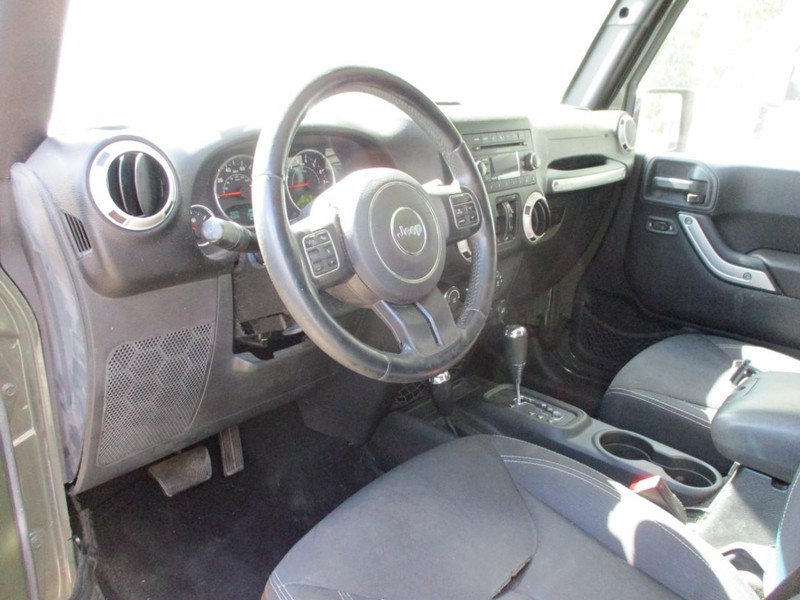 Jeep Wrangler Unlimited Vehicle Image 07