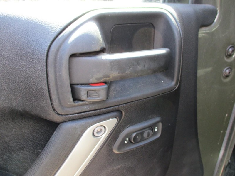 Jeep Wrangler Unlimited Vehicle Image 10