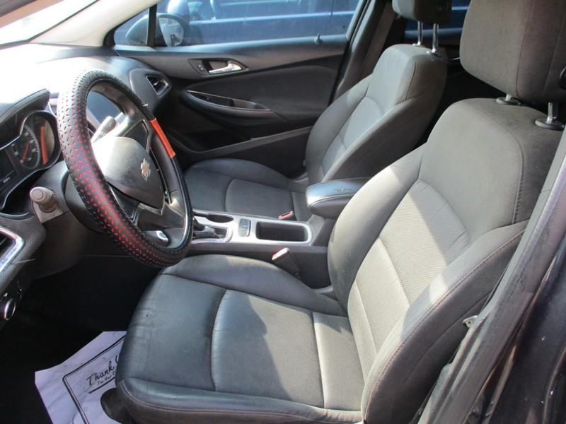 Chevrolet Cruze Vehicle Image 07