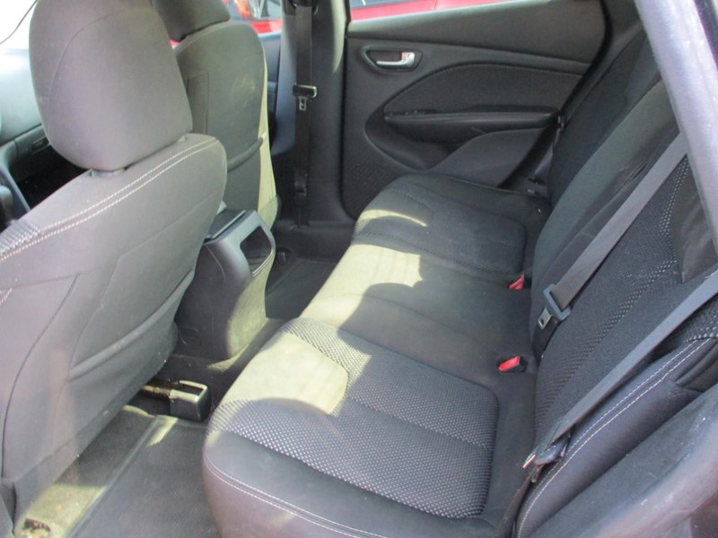 Dodge Dart Vehicle Image 07