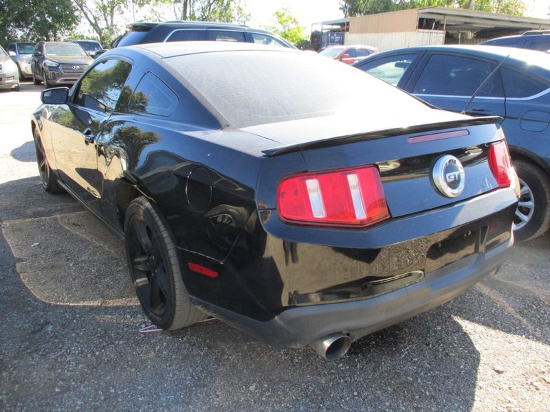 Ford Mustang Vehicle Image 04