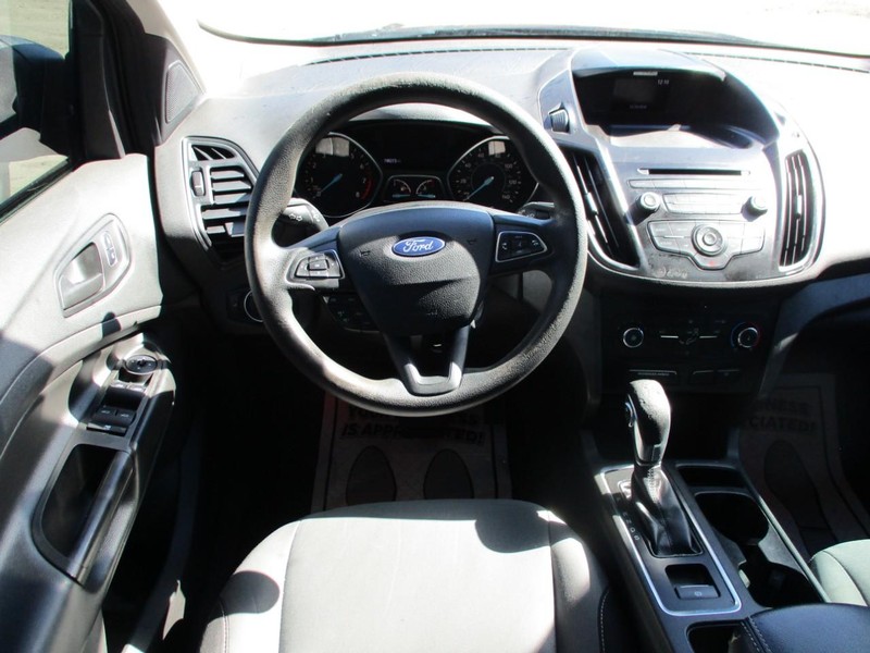 Ford Escape Vehicle Image 09