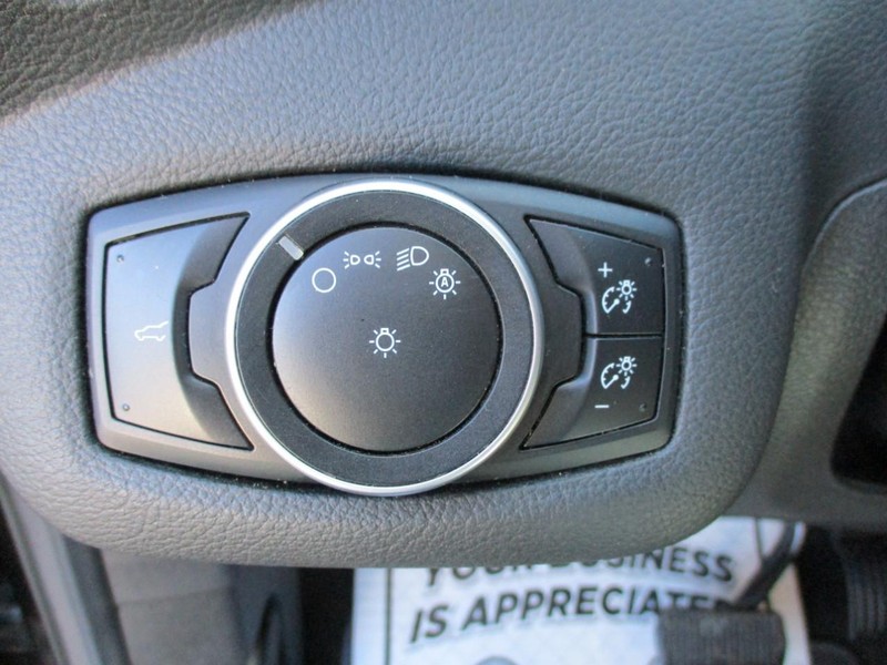Ford Escape Vehicle Image 15