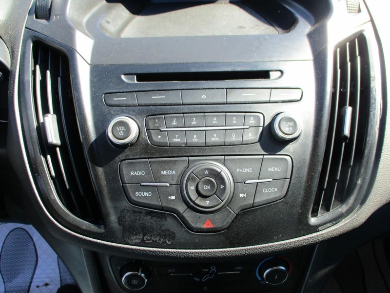 Ford Escape Vehicle Image 16
