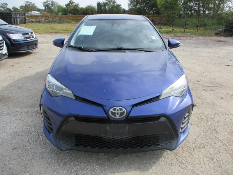 Toyota Corolla Vehicle Image 02