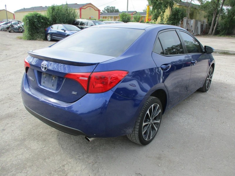 Toyota Corolla Vehicle Image 04