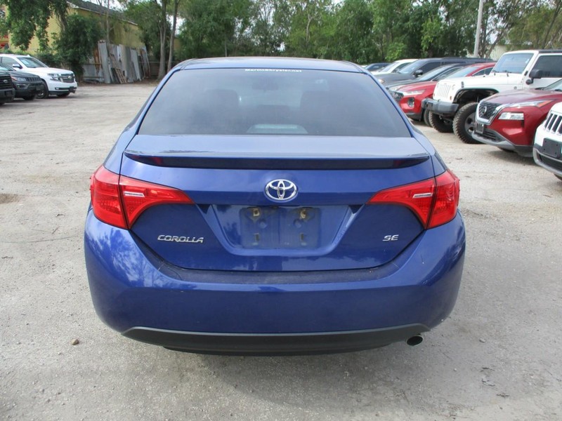 Toyota Corolla Vehicle Image 05