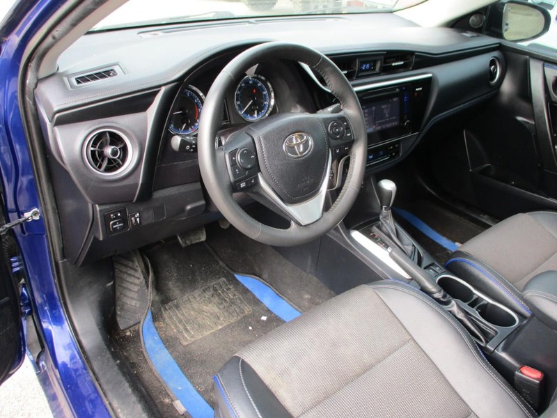 Toyota Corolla Vehicle Image 07