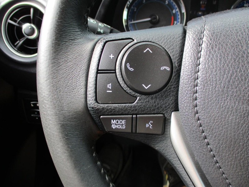Toyota Corolla Vehicle Image 19
