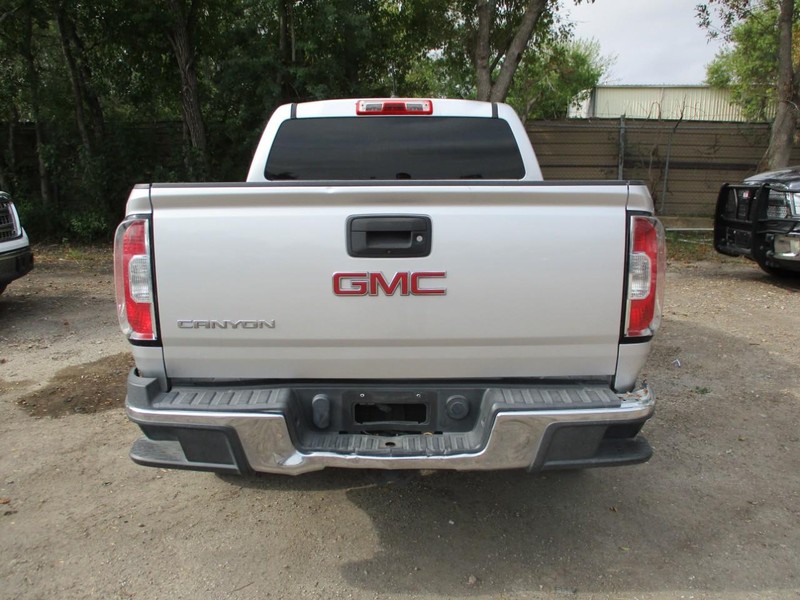 GMC Canyon Vehicle Image 05