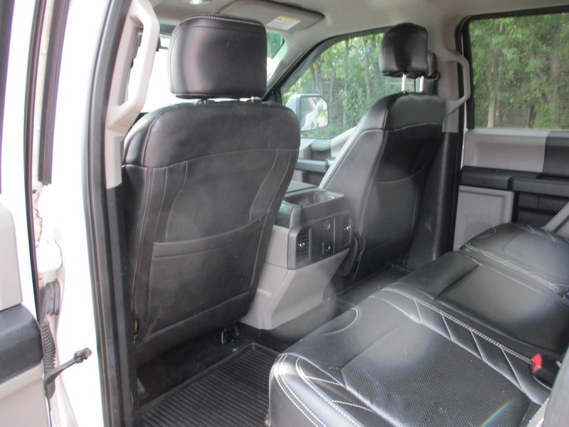 Ford F-150 Vehicle Image 10
