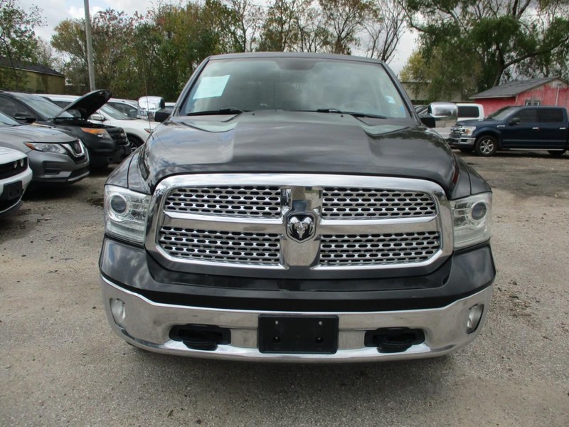 Ram 1500 Vehicle Image 02