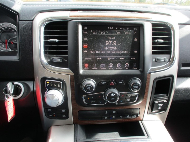 Ram 1500 Vehicle Image 14