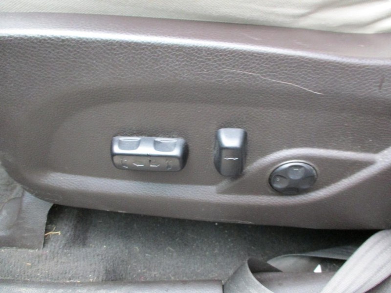 Hyundai Santa Fe Sport Vehicle Image 15