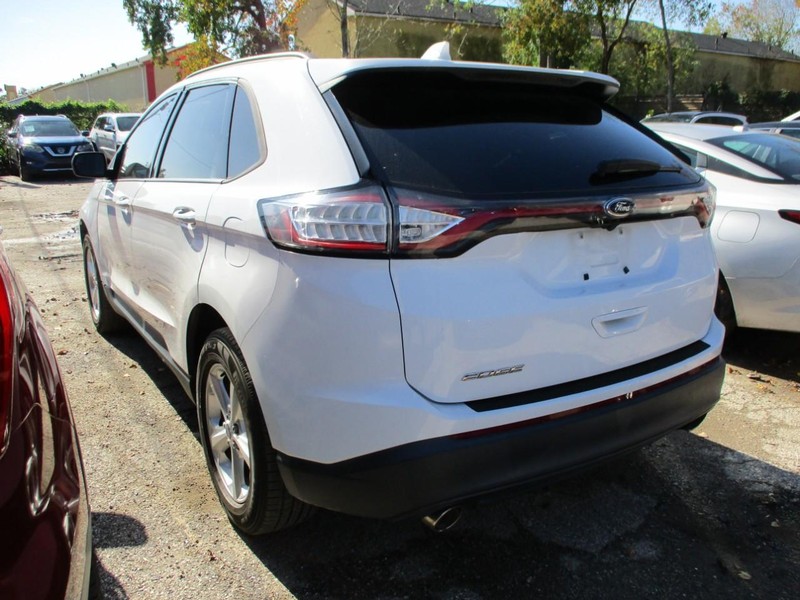 Ford Edge Vehicle Image 06