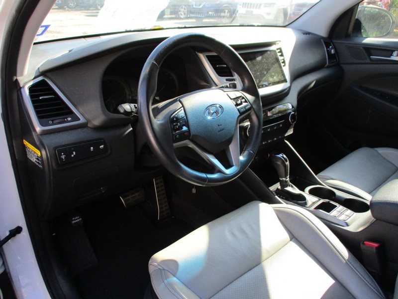 Ford Edge Vehicle Image 06