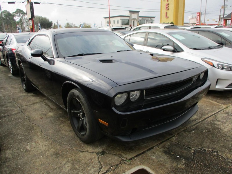 Dodge Challenger Vehicle Image 03