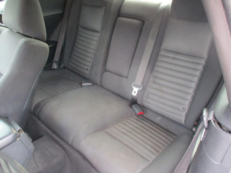 Dodge Challenger Vehicle Image 10