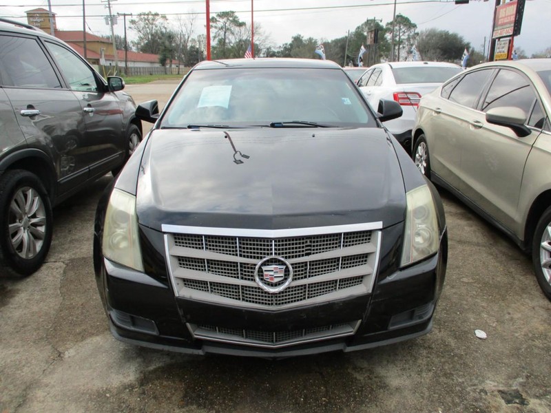 Cadillac CTS Sedan Vehicle Image 02