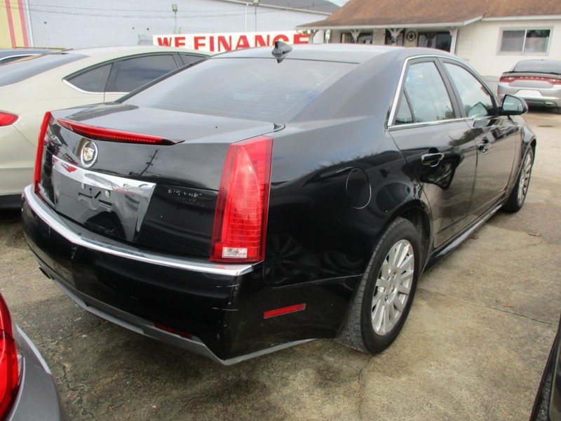 Cadillac CTS Sedan Vehicle Image 04