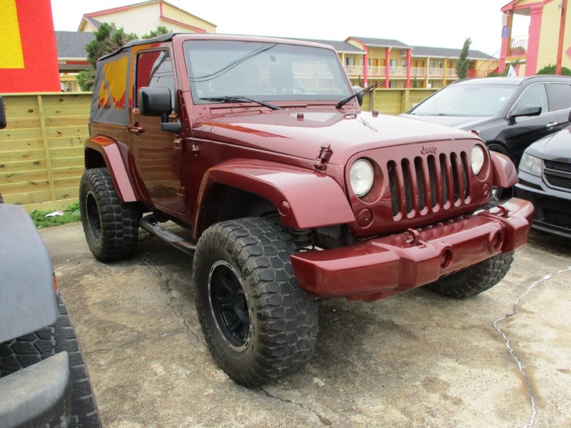 Jeep Wrangler Vehicle Image 02